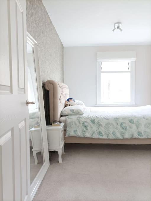 Modern And Cosy 2 Bedroom Flat In Notting Hill Лондон Екстер'єр фото
